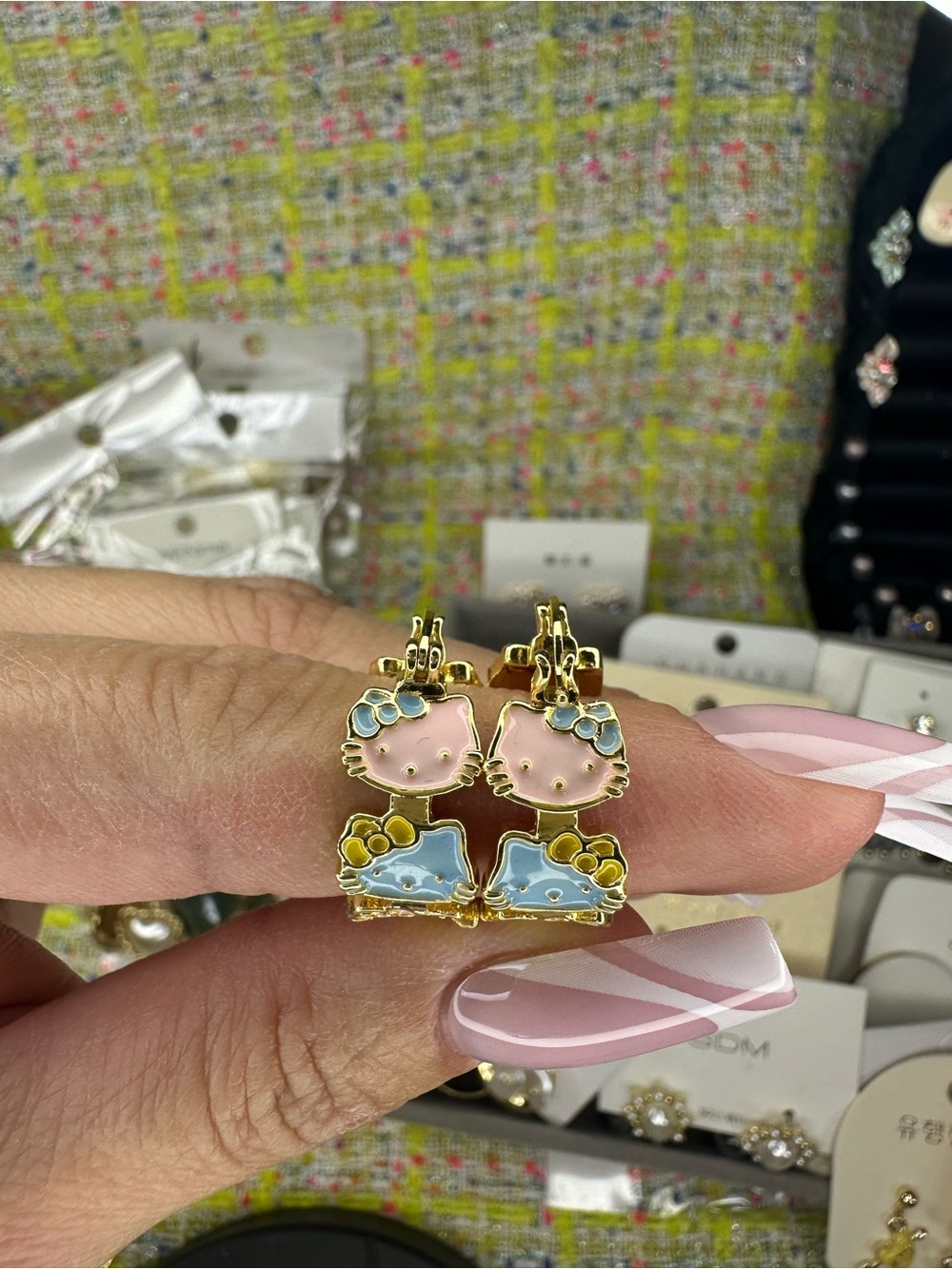 A great Gold Tone Pink & Blue hello kitty Earrings - Women Accessories